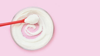 Collagen powder with pink background